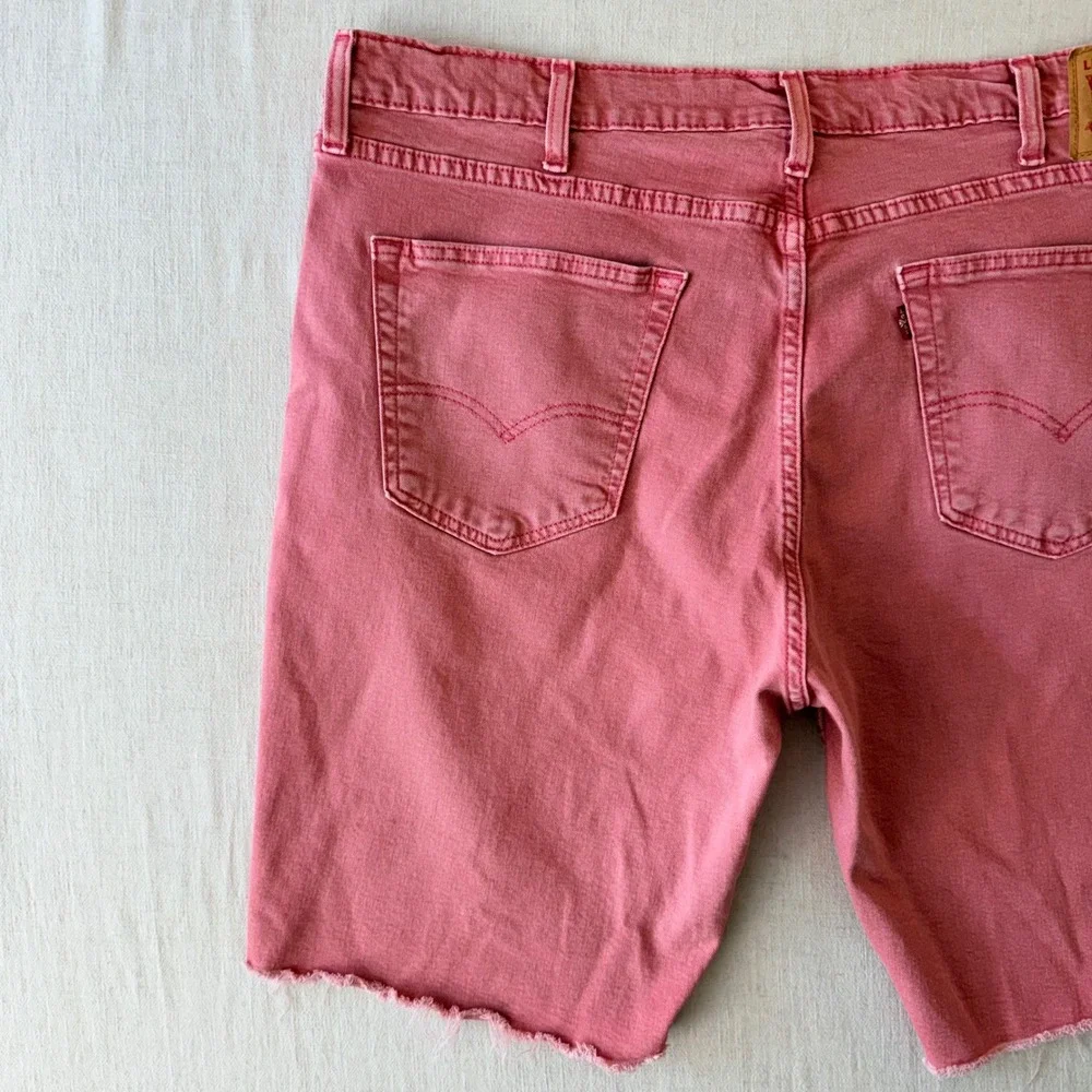 Levi's 511 Fruit Dove Pink Slim Cut-Off Denim Jorts Men's 42